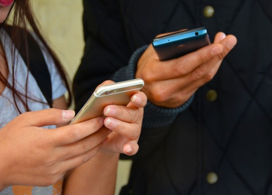 5 Safe Ways to Track My Boyfriend's Text Messages