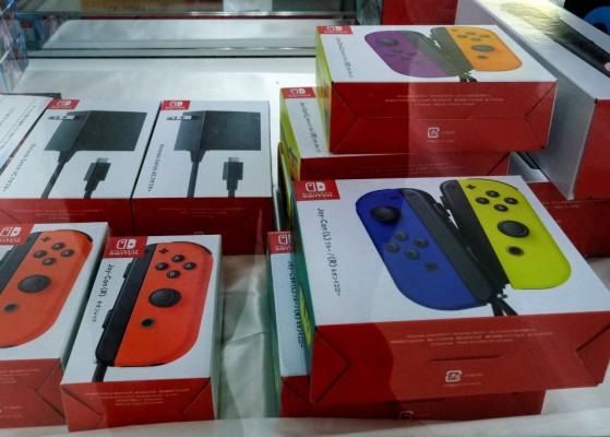 Nintendo Reports Switch Sales Decline as Chip Shortage Continues