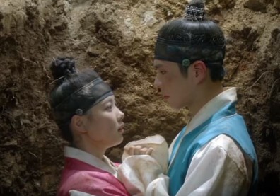 “Moonlight Drawn by Cloud” actor Park Bo Gum shared the scene that helped him to grow closer to co-star Kim Yoo Jung.