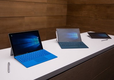 iPad Pro 2 is expected to go head to head against Microsoft Surface Pro 5 in 2017.