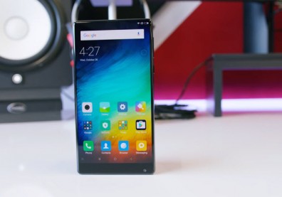 The Bezel-less Smartphone: Xiaomi Mi Mix!