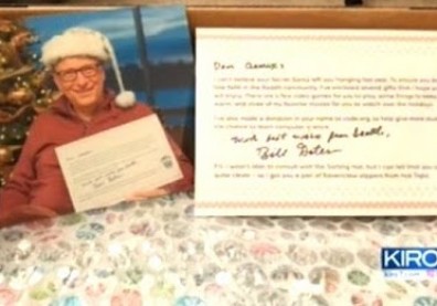 What's It Like To Get BILL GATES For Your Secret Santa? (Cheap XMAS Advertising For XboX Right...?)